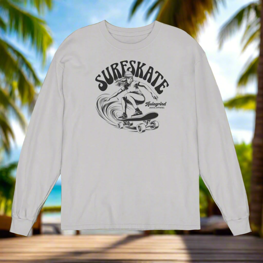 A Hulagrind Original - Surfskate Retro Long Sleeve Tee